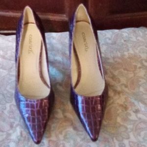 Purple pump's size 8m